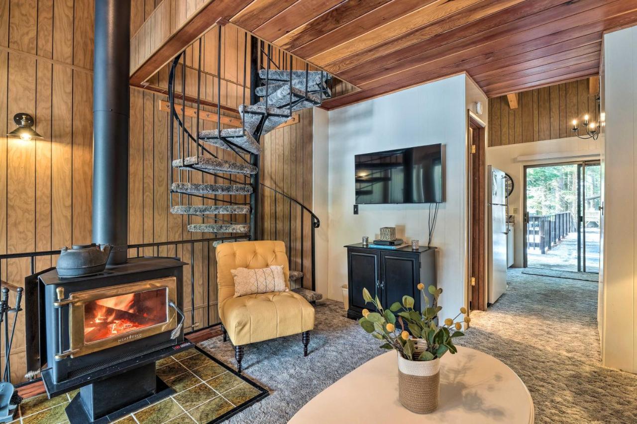 Pinecrest Retreat With Fireplace! Buitenkant foto