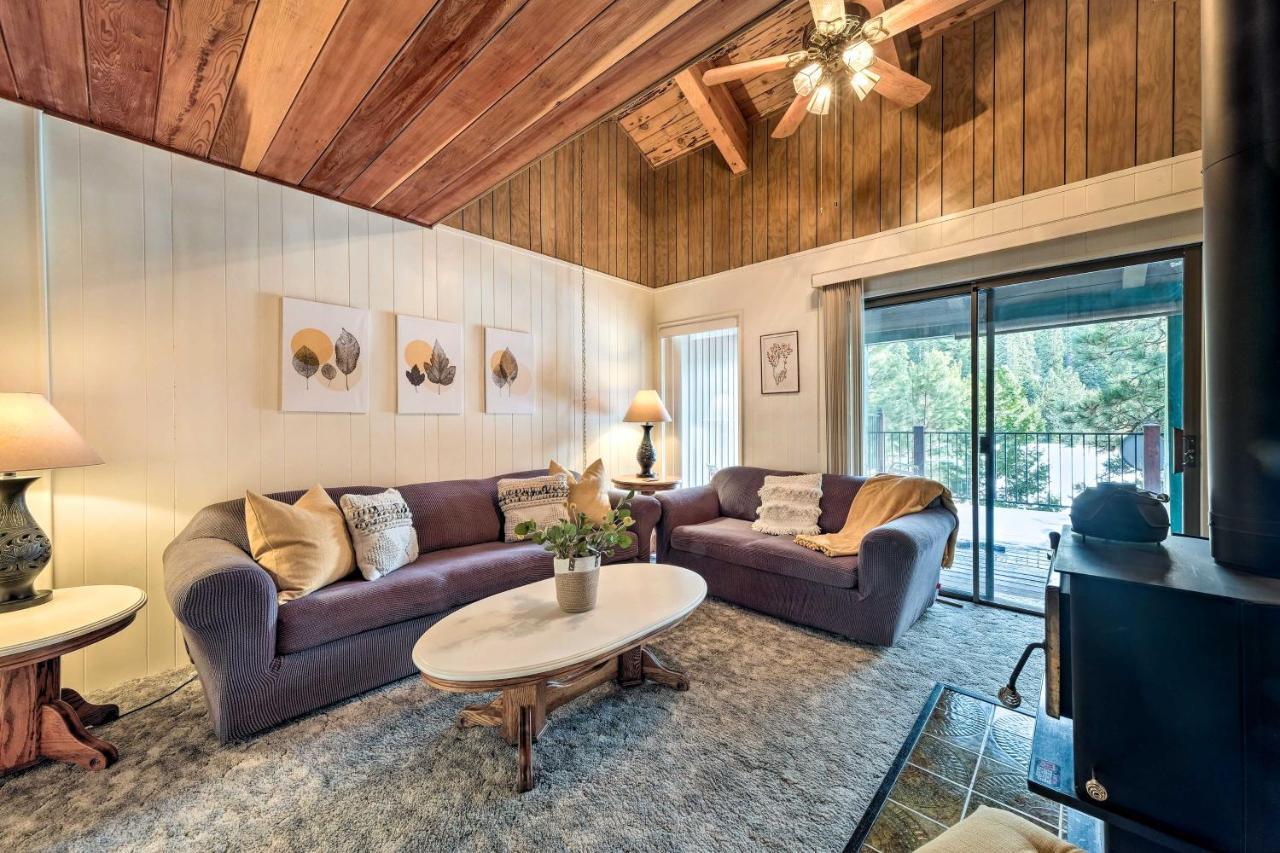 Pinecrest Retreat With Fireplace! Buitenkant foto