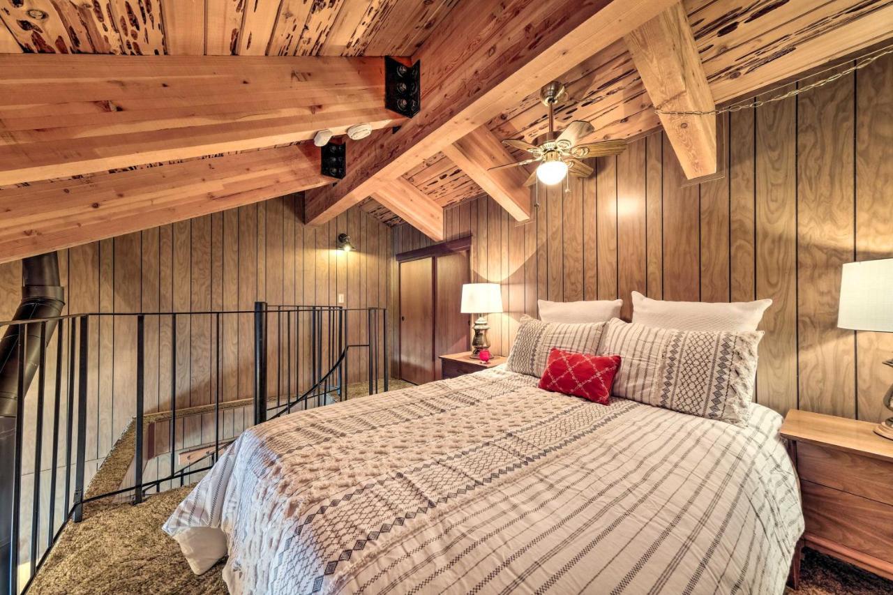 Pinecrest Retreat With Fireplace! Buitenkant foto